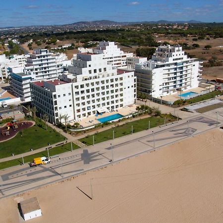 Apartamentos Carteia Quarteira Exteriör bild