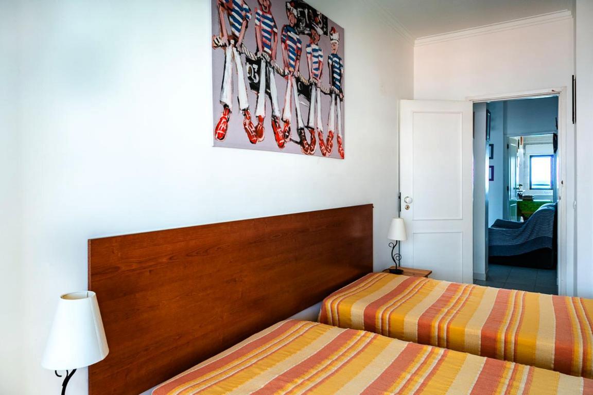 Apartamentos Carteia Quarteira Exteriör bild