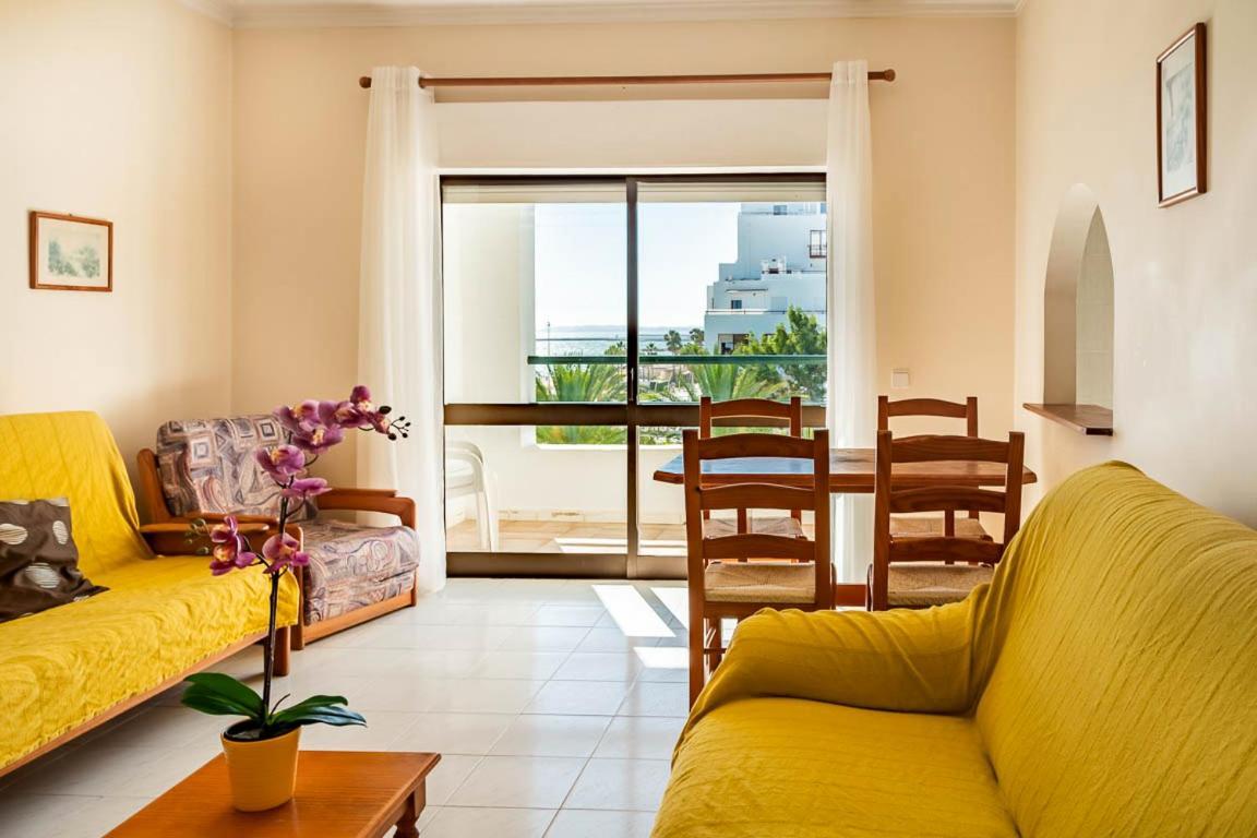 Apartamentos Carteia Quarteira Exteriör bild
